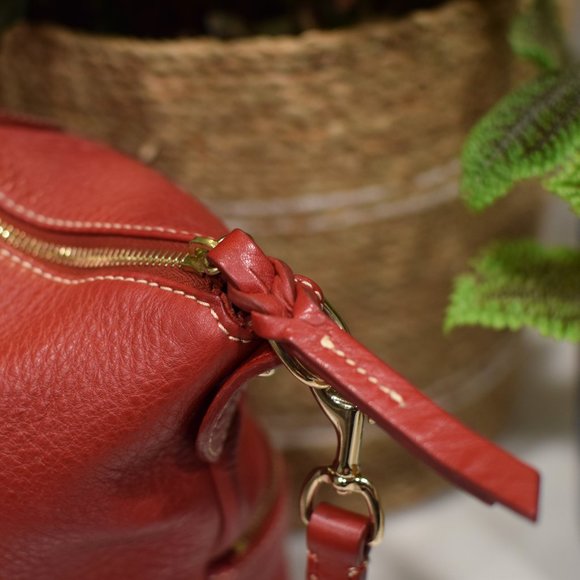 Dooney & Bourke Red Dillen Pebbled Leather double pocket satchel - Picture 4 of 15